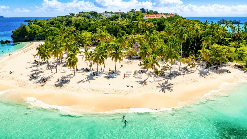 Imagen Destacada Descubre las Tradiciones Locales de Punta Cana